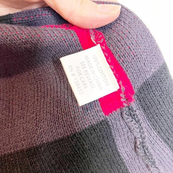 ModCloth | Cardigan Sweater Red Black Buffalo Plaid Open Front Knit - Picture 3 of 4